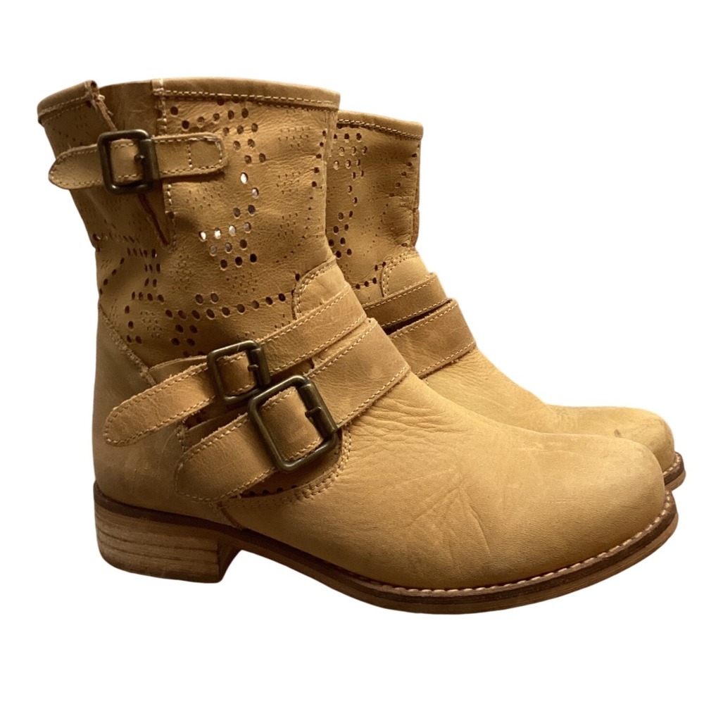 Tan Leather Laser Cut Buckle Ankle Boots Women Size 37‎ Made in Spain